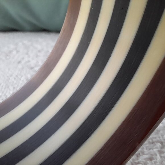 Vintage Plastic Bangle Bracelet Striped Brown Black White Straight - Picture 7 of 16